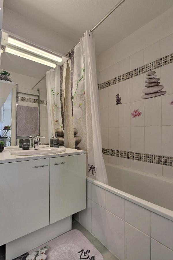 Ferienwohnung L'Appart' Frontiere-Suisse* Fibre*Chek-In*24/24 Saint-Louis  Exterior foto