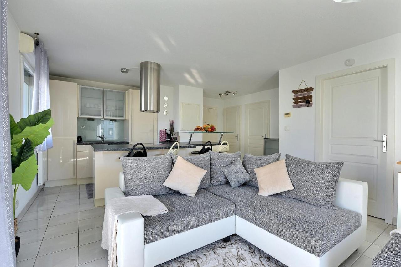 Ferienwohnung L'Appart' Frontiere-Suisse* Fibre*Chek-In*24/24 Saint-Louis  Exterior foto